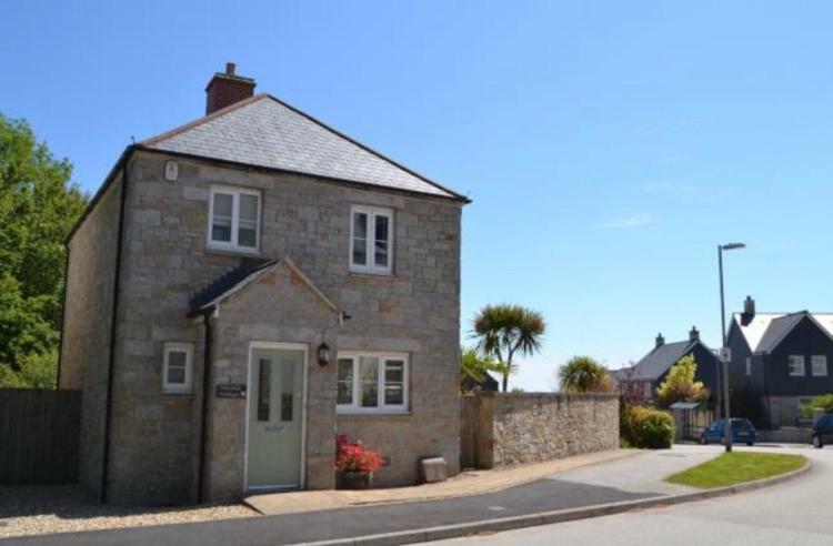 Starfish Cottage- Private Beach Access- Dog Friendly Charlestown  Exterior photo